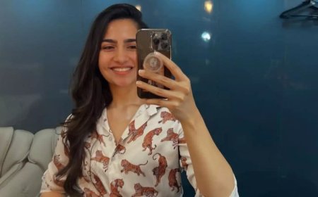 క్రేజీగా  రుక్మిణి వసంత్