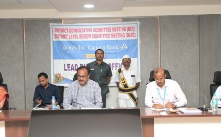 గ్రామ స్థాయి వరకు జన్ సురక్ష స్కీములను తీసుకువెళ్లండి- జిల్లా కలెక్టర్ డా.శ్రీధర్ చెరుకూరి.. 