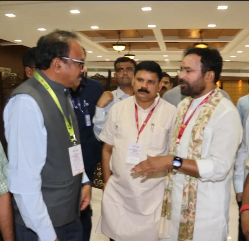 నేషనల్ డిస్ట్రిక్ట్ మినరల్ ఫౌండేషన్ వర్క్ షాప్ సదస్సుకు హాజరైన జిల్లా కలెక్టర్