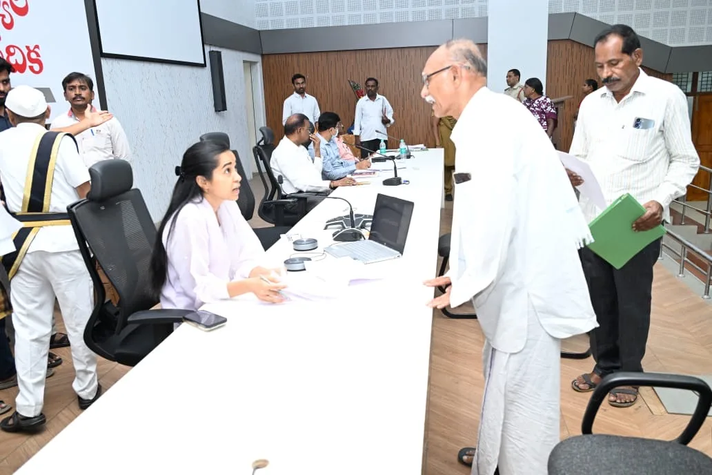 రైతన్నా మీకోసం" కార్యక్రమాన్ని ప్రతిష్టాత్మకంగా అమలు చేయాలి..!జాయింట్ కలెక్టర్ డా. నిధి మీనా